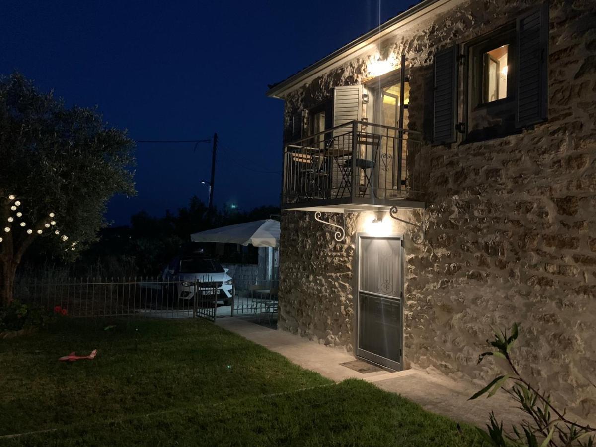 Messinian Stone House Villa Exterior photo