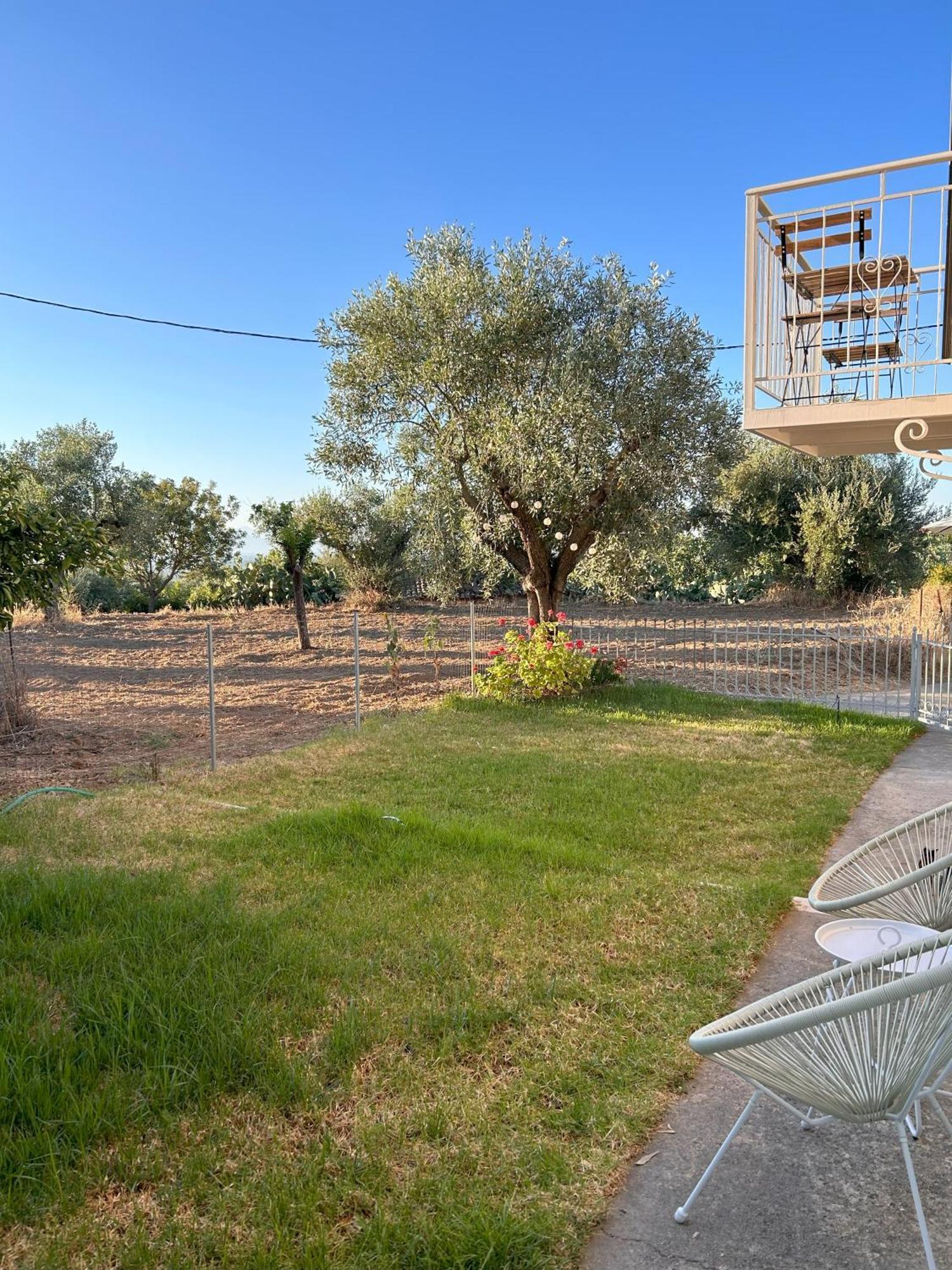 Messinian Stone House Villa Exterior photo